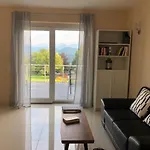 Velden View Direkt Am Wald Mit Grosser Sonnenterrasse Und Grandiosem Karawankenblick Apartman *