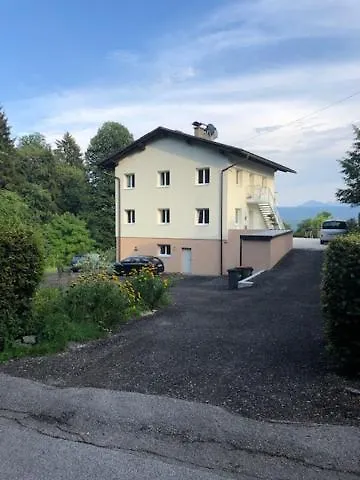Apartment Velden View Direkt Am Wald Mit Grosser Sonnenterrasse Und Grandiosem Karawankenblick