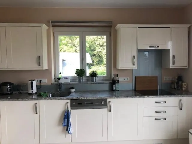 Apartment Velden View Direkt Am Wald Mit Grosser Sonnenterrasse Und Grandiosem Karawankenblick *