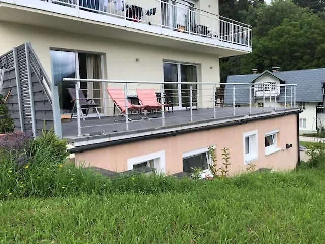 Velden View Direkt Am Wald Mit Grosser Sonnenterrasse Und Grandiosem Karawankenblick * Velden am Woerthersee