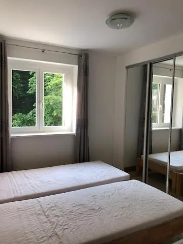 Velden View Direkt Am Wald Mit Grosser Sonnenterrasse Und Grandiosem Karawankenblick Apartment *