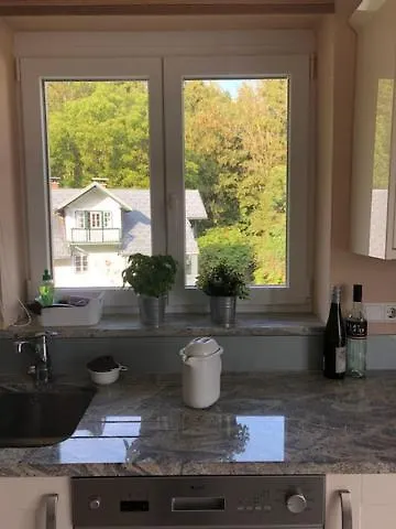 Velden View Direkt Am Wald Mit Grosser Sonnenterrasse Und Grandiosem Karawankenblick *